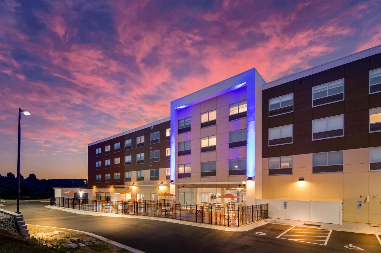 Holiday Inn Express & Suites - Asheboro By Ihg エクステリア 写真